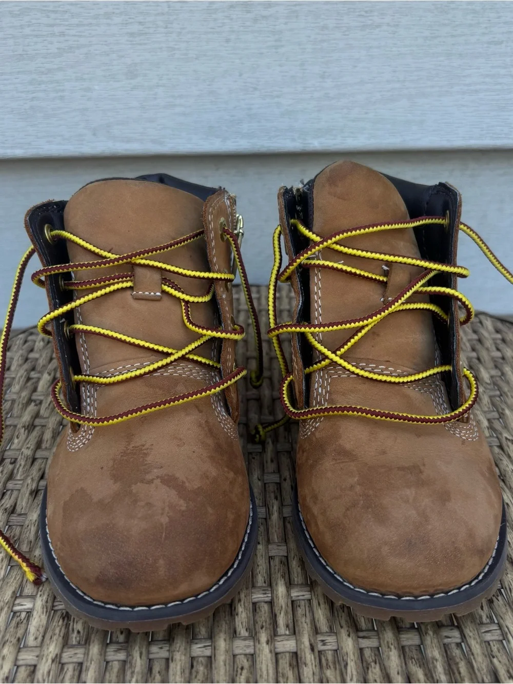 Timberland Brown Leather Kids Lace-Up Ankle Boots with Black Collar
